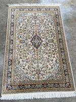 Orientteppich Grösse 128cm x 77cm
