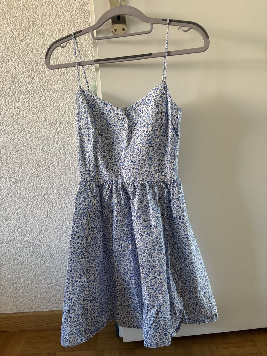H&M Vestiti: H&M Kleid blau weiss – Usato da Bern venduto da car_6282 1