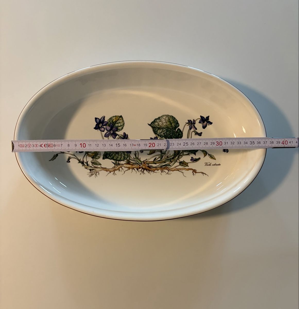 Villeroy & Boch Piatti di portata: Villeroy et Bosch plat – Usato da Poliez-Pittet venduto da dav_h8tl 1