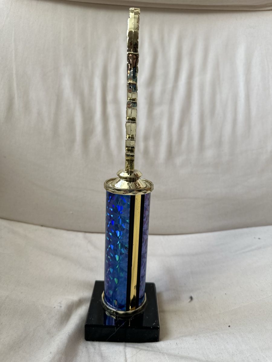 Sonstiges zum Sammeln & Seltenes: Goldener Pokal – Gebraucht aus Basel von ari_f26x 4