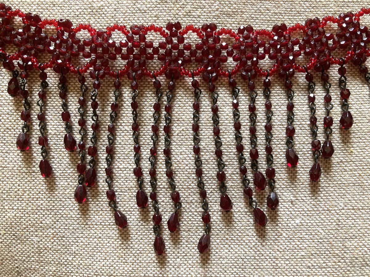 Colliers: Collier fausses perles rouge – Neuf avec emballage d'origine à Ardon par hel_2sxp 8