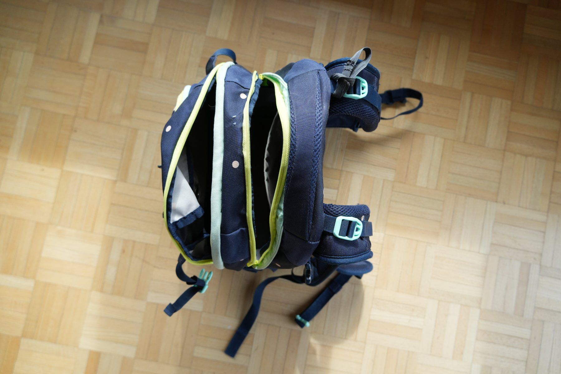 Satch Zaini: Satch-Schulrucksack – Usato da Nussbaumen AG venduto da nimmersatt2010 3