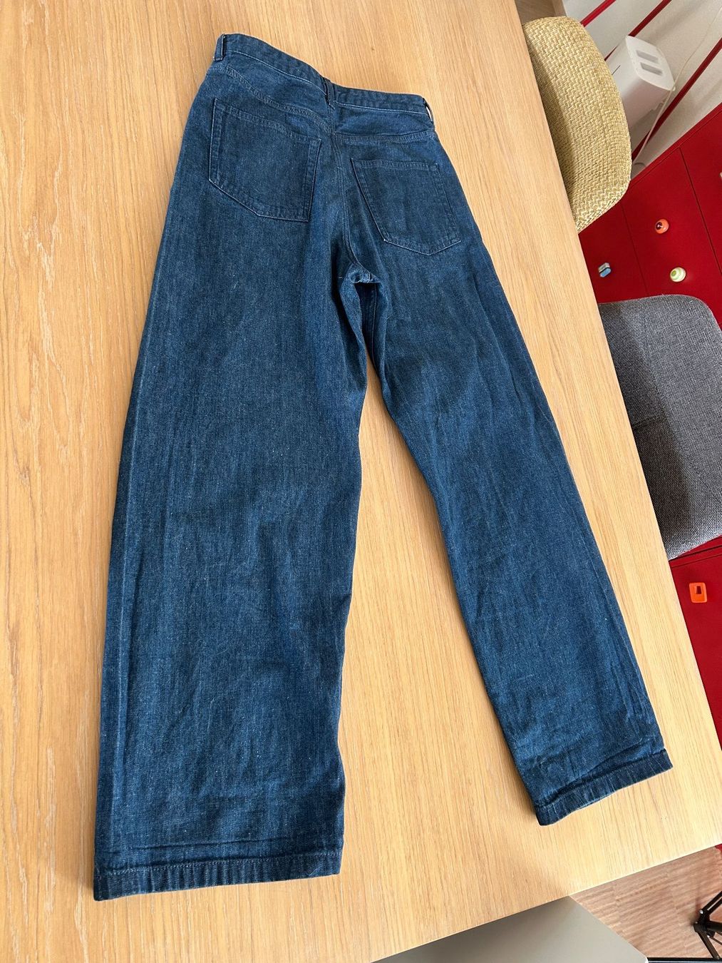 Cos Jeans: Lot de 2 Jeans COS Taille 36 – Usato da Fribourg venduto da sophlg 7