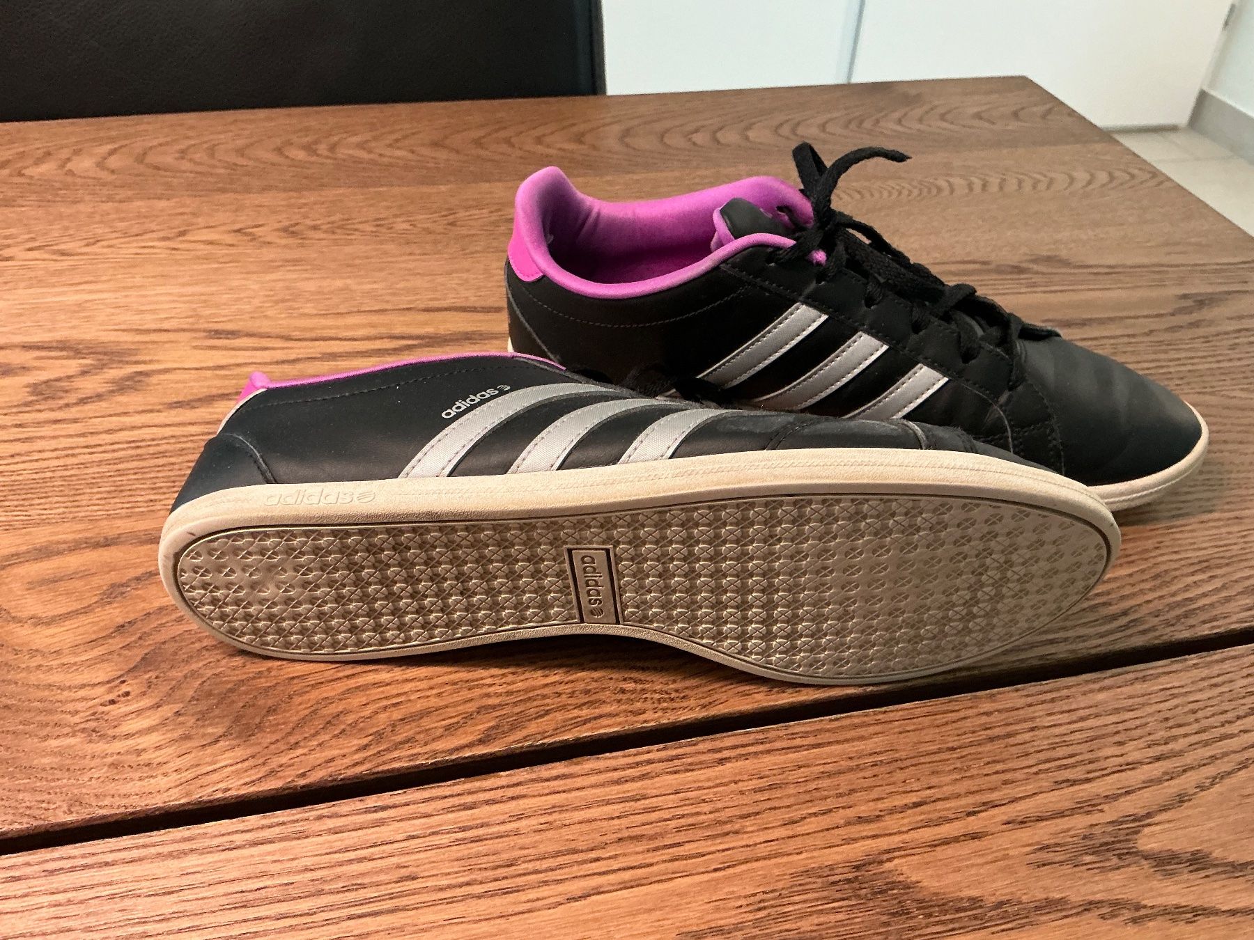 Chaussures femmes: Adidas Turnschuh Gr.41 – D'occasion à Würenlos par sweety5436 3