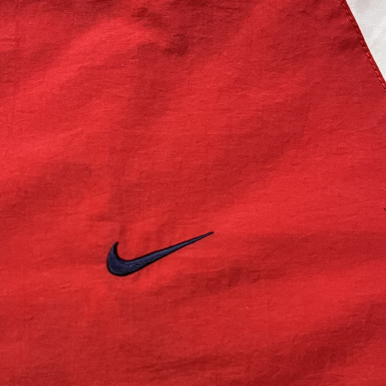 Nike Giacche: Vintage Nike Trackjacket (XL) – Nuovo (secondo la descrizione) da Chamoson venduto da Sapoloshop 1