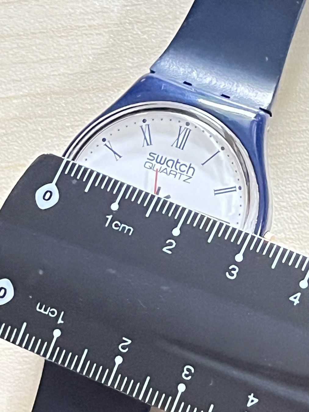 Swatch Orologi: Swatch Uhr Klassiker, blaues Armband, Back Code 883 – Usato da Grenchen venduto da chththl 2