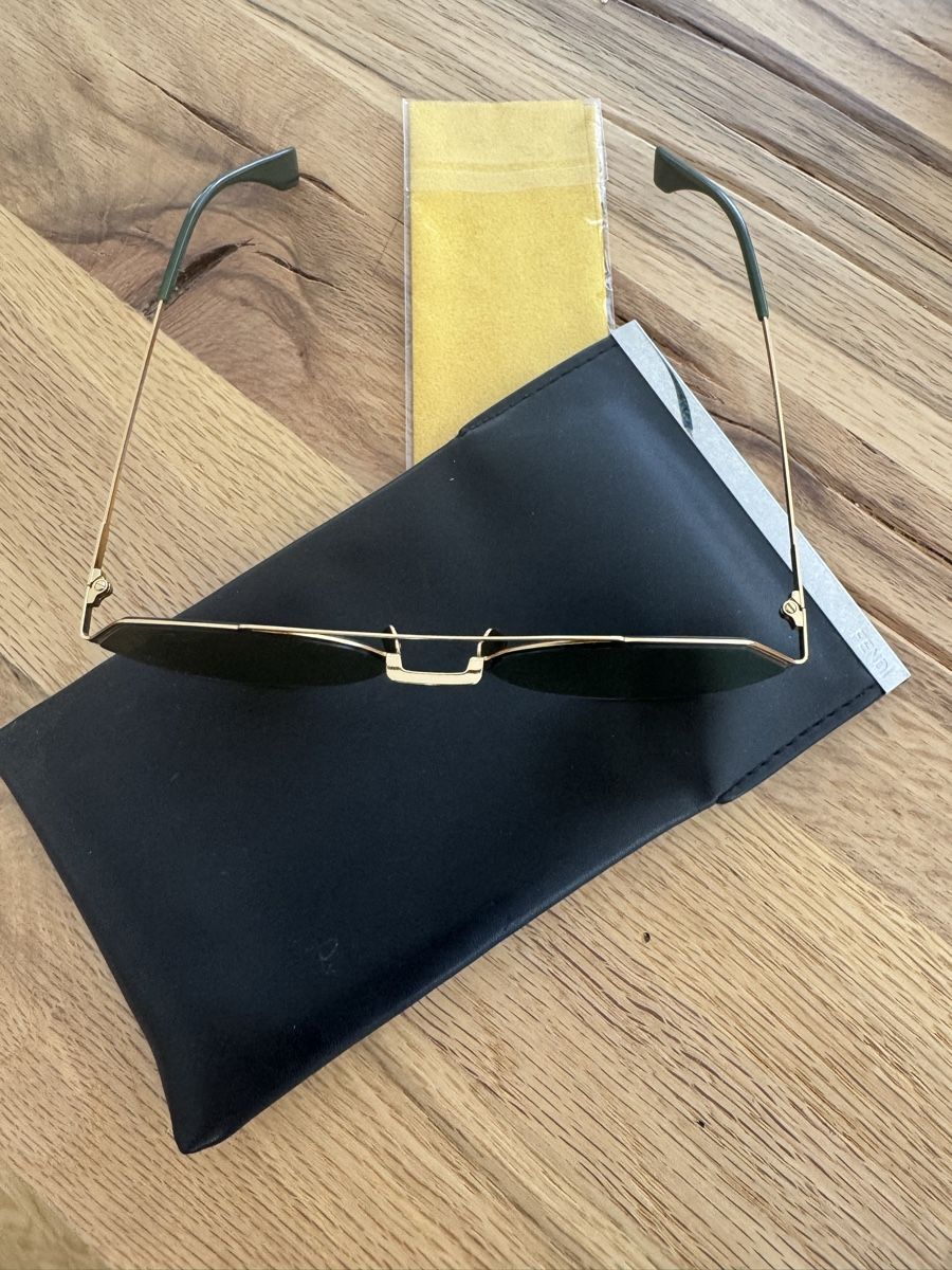 Fendi Brillen & Gläser: Lunettes de soleil Fendi – Gebraucht aus Sion von kedelazic 1
