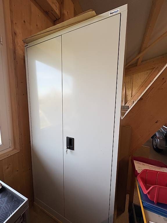Armadi: Lista Schrank – Usato da Luzern venduto da san_cbm8