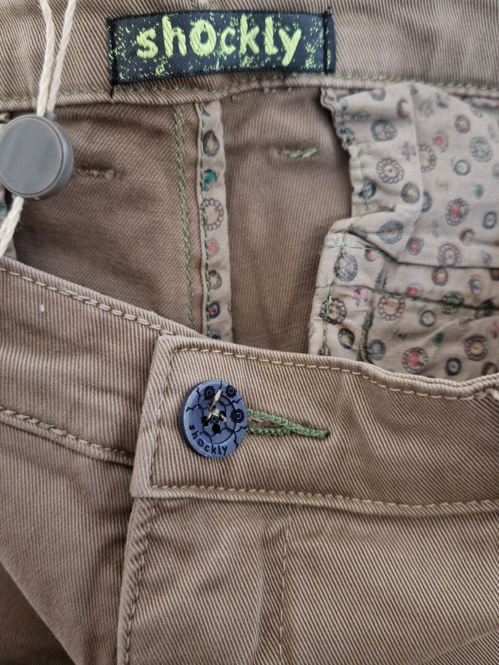 Pantaloni: pantalone donna Shockly originale – Nuovo e nell'imballaggio originale da Arbedo venduto da Gyn 5