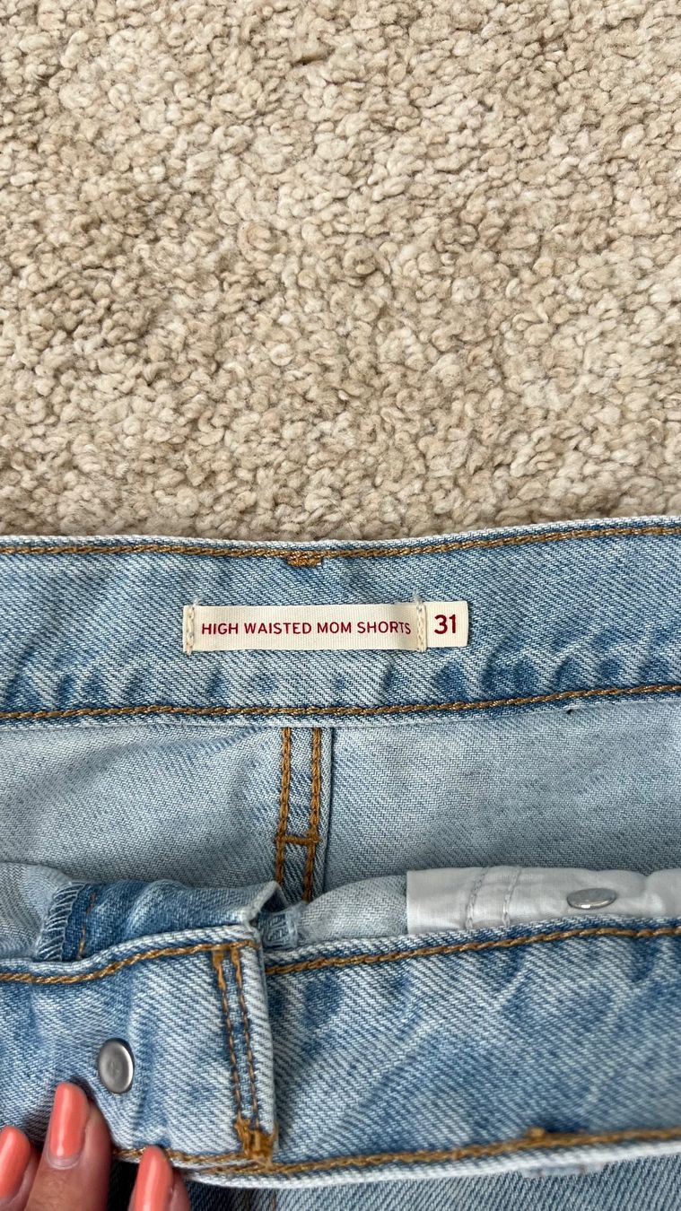 Levi's Jeans: Levis Jeans ungetragen Grösse 31 – Nuovo (secondo la descrizione) da Widnau venduto da noe.kr 2