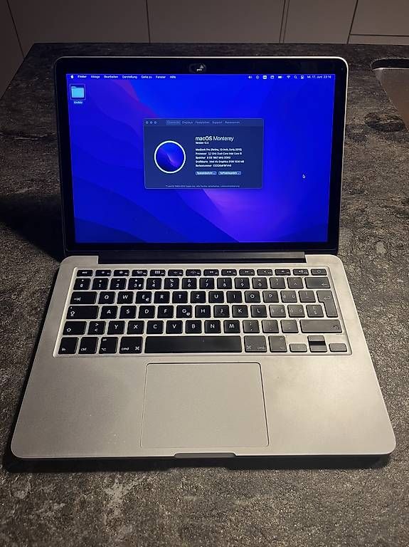 Apple Notebook: MacBook Pro 13 Retina (Early 2015) – Usato da Zürich venduto da head_winzi