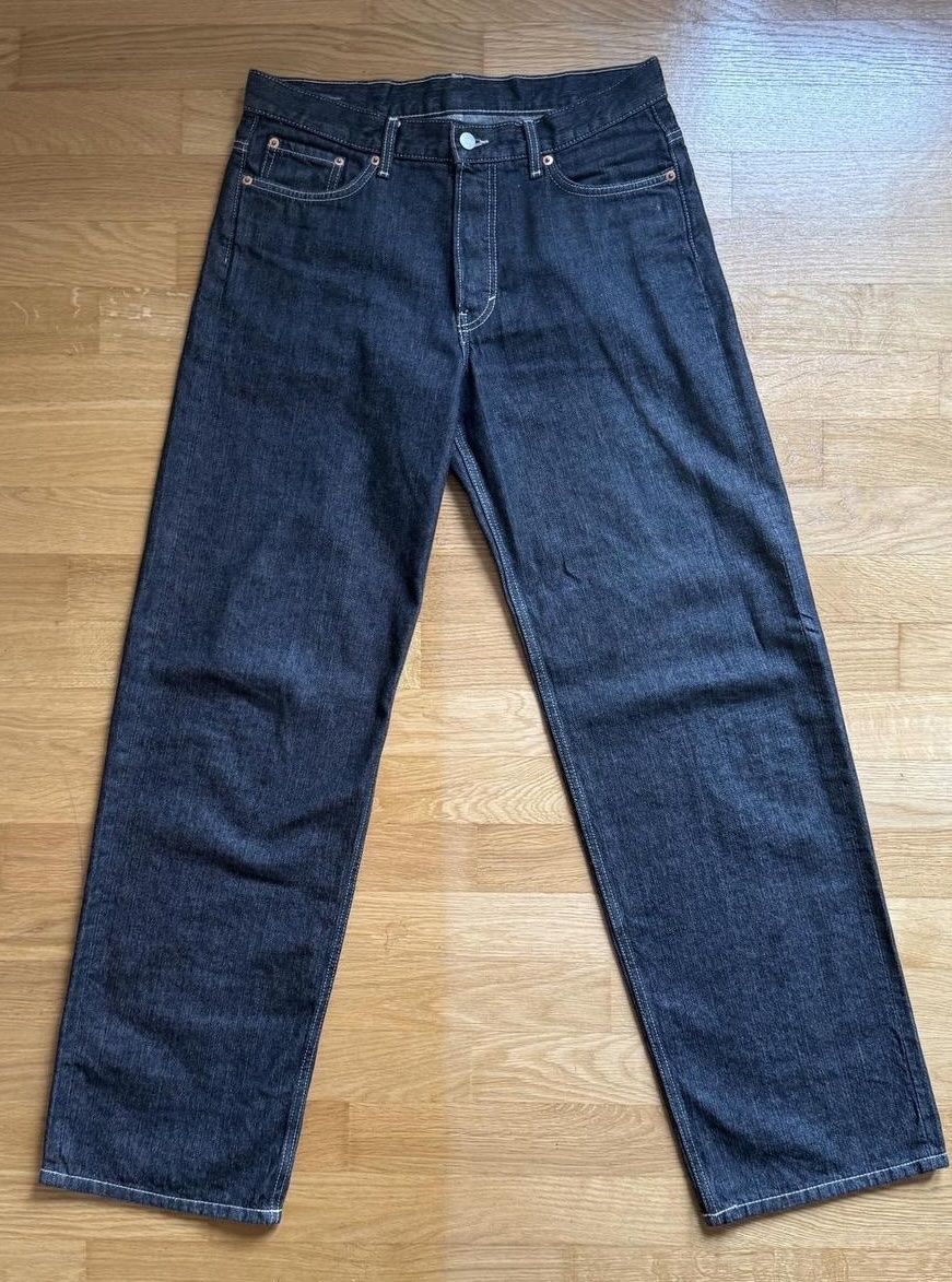 Weekday Jeans: Weekday Sphere Jeans 29/34 Dark Blue – Gebraucht aus Zürich von sam_g2zl