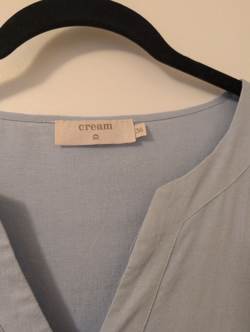 Cream Tuniken: Cream Tunika Bluse, hellblau, Grösse 36, Top Zustand – Gebraucht aus Morges von bar_v9mx 1
