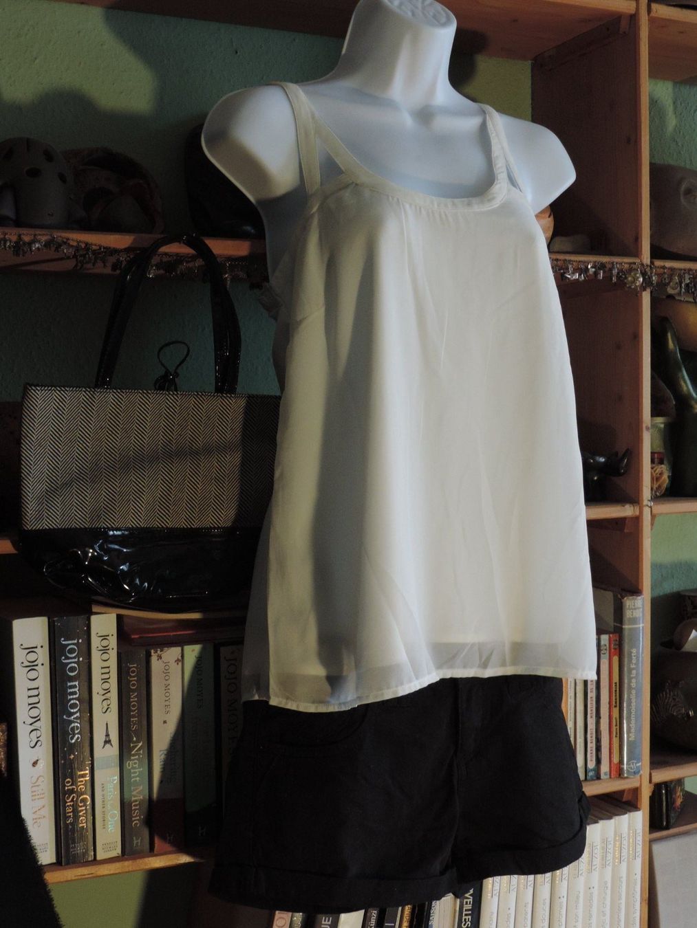 Lotti di vestiti: ensemble classic black&white – Usato da Genève venduto da Axelle333 4