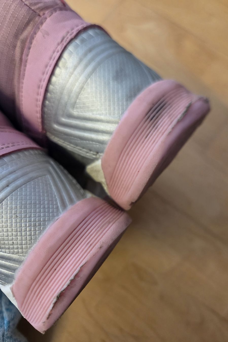 Schuhe für Mädchen: Mädchen Winterschuhe Gr. 28 – Gebraucht aus Zug von dhs87 3