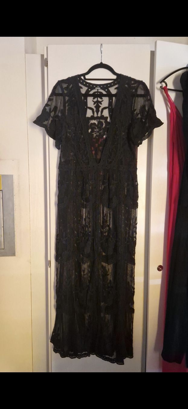 Vestiti: Schwarzes Spitzenkleid lang Grösse M – Usato da Bubendorf venduto da ang_b829