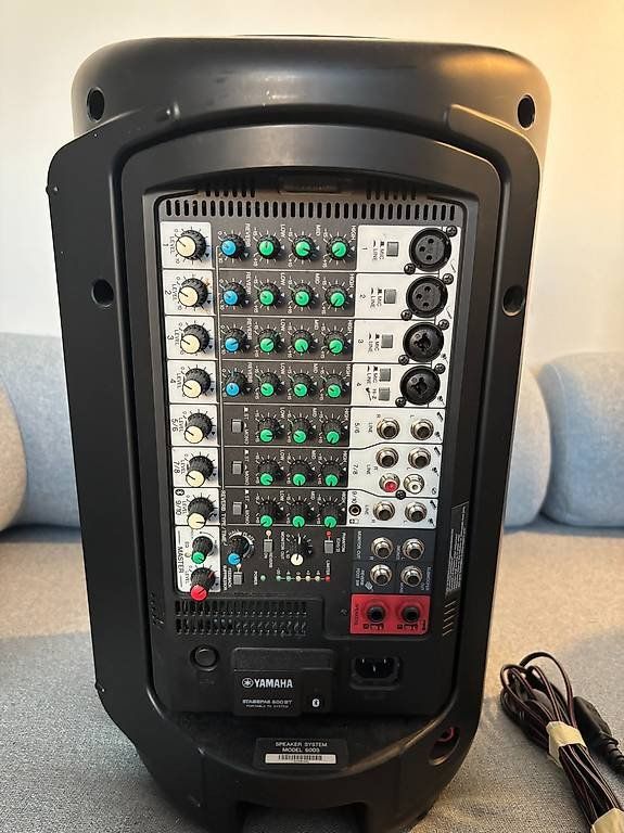 Yamaha Haut-parleurs: Yamaha Stagepass 600BT – D'occasion à Basel par badschlappe 2