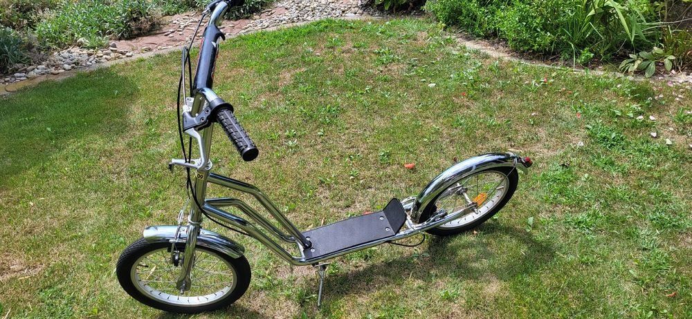 Kickboard: Chrom Scooter Cityroller Retro Look Tretroller – Gebraucht aus Erlach von thermoflash