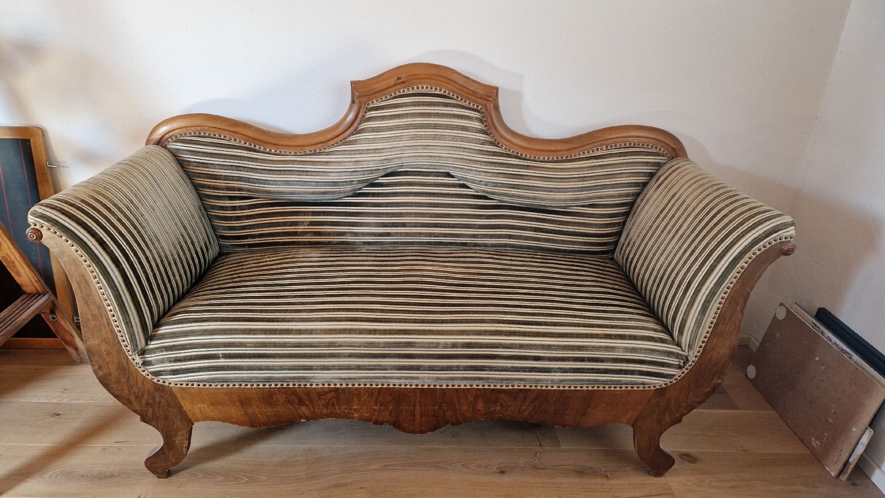 Divani: Antikes Biedermeier Sofa  – Usato da Gelterkinden venduto da haf_rr6x