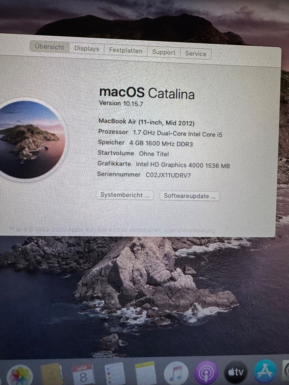 Apple Notebooks: MacBook Air 11. inkl. Microsoft Office 2020 – Gebraucht aus Adliswil von Busys 1
