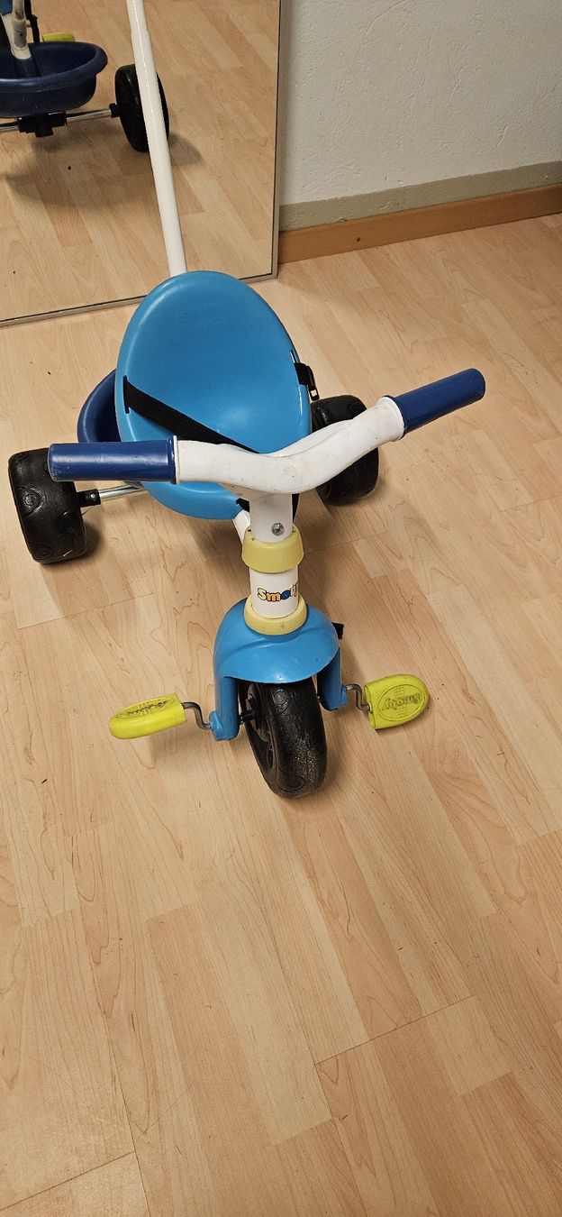 Smoby Veicoli per bambini: Dreirad mit Stossstange – Usato da Winterthur venduto da menzi1980 1