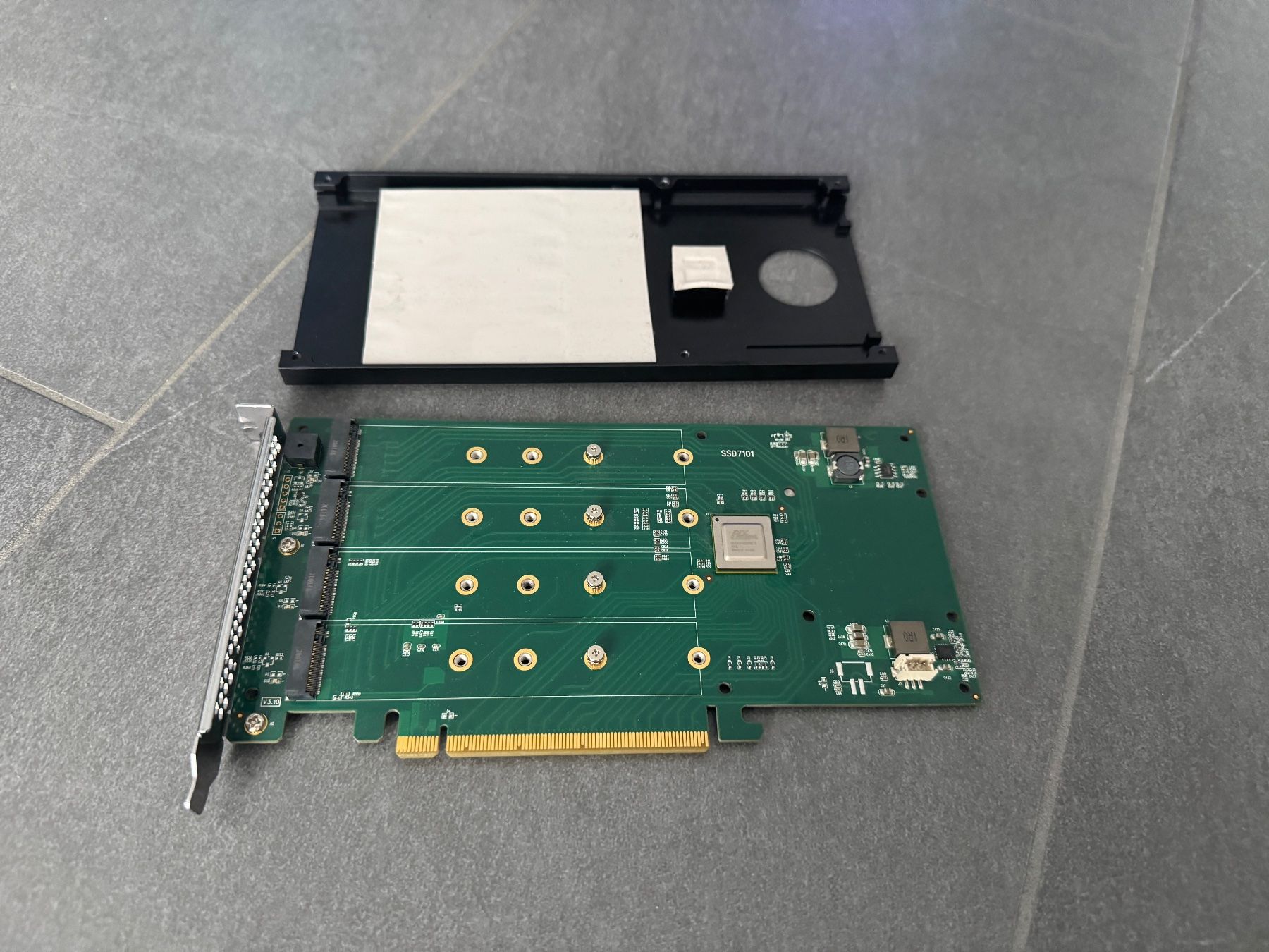 Unità & Adattatore: HighPoint SSD7101A-1 RAID Controller PCIe – Usato da Dielsdorf venduto da Baschifreak 2