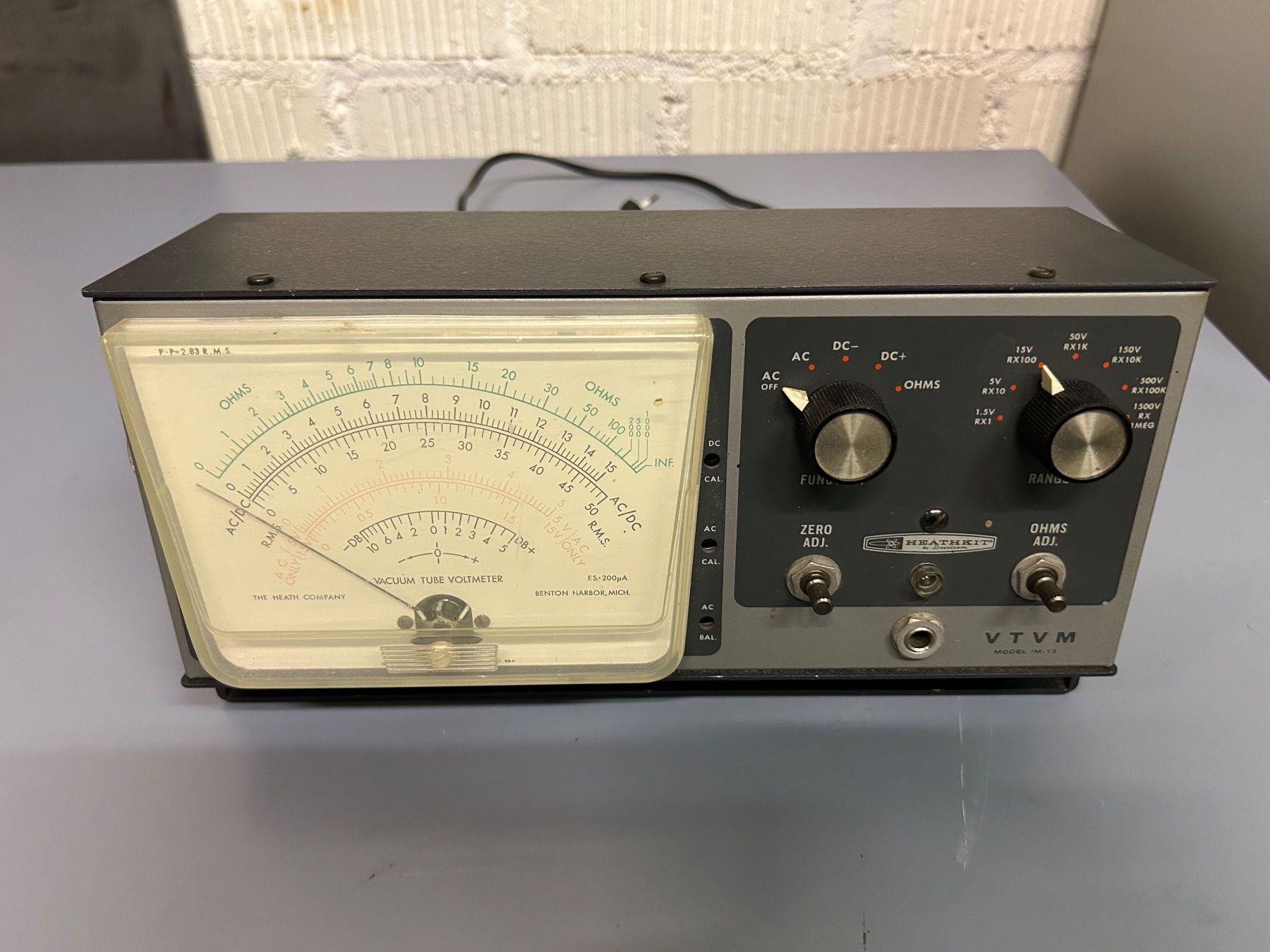 Heathkit Misurare: Heathkit Vakuum Röhren Voltmeter VTVM – Usato da Etzelkofen venduto da Botti50