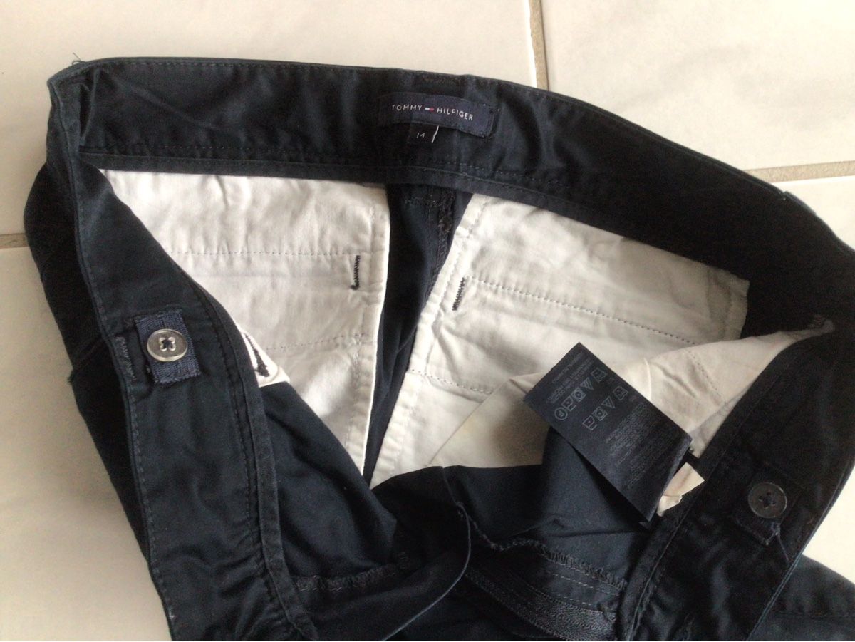 Pantaloni: Hose Tommy Hilfiger Stretch 34 – Usato da Rigi Kaltbad venduto da sonnenbaum 1