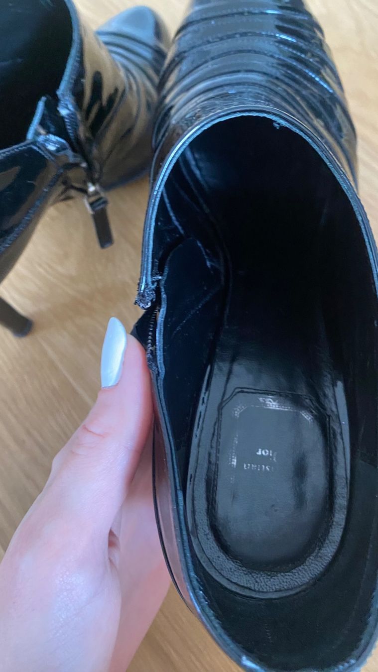 Dior Scarpe da donna: DIOR Stiefeletten Gr. 39 schwarz – Usato da Thalwil venduto da olh_7cpg 6