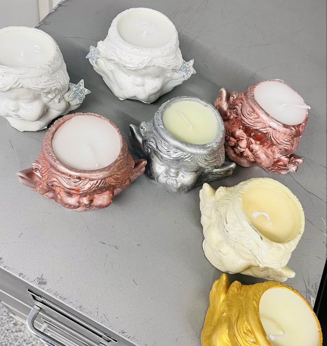 Candele: 7 Engel Kerzen,verschiedene Farben, Neu! – Nuovo e nell'imballaggio originale da Au ZH venduto da Jaggy4 4