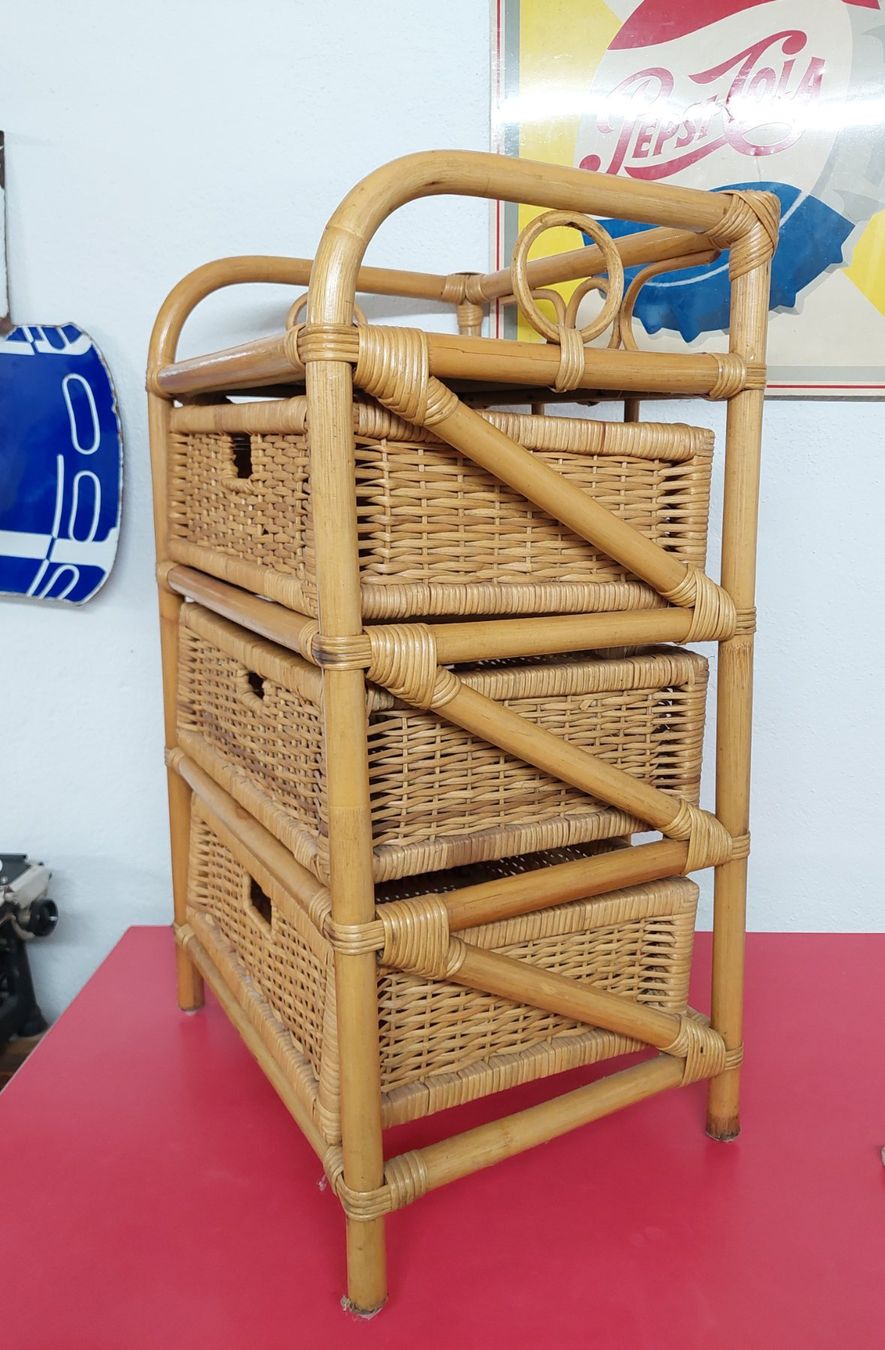 Regale: Vintage Designklassiker Rattanmöbel – Gebraucht aus Siblingen von rantiques 3