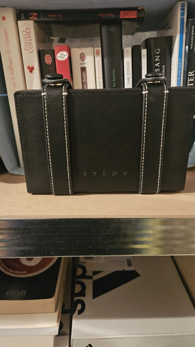 Taschen: Sac à main Bershka noir - – Gebraucht aus Brügg BE von man_xyd9