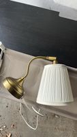 Lampe murale IKEA dorée