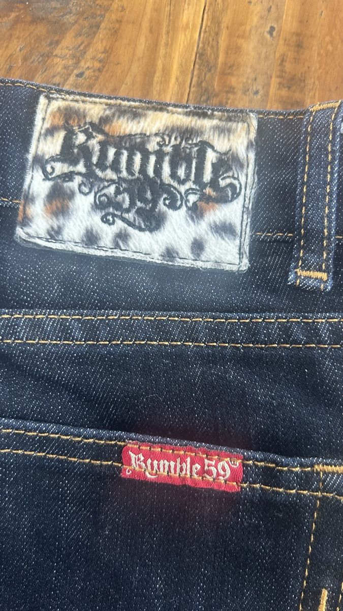 Jeans: Jeans Damen Rumble 59 - Neuwertig – Usato da Erlinsbach venduto da Basi67 4