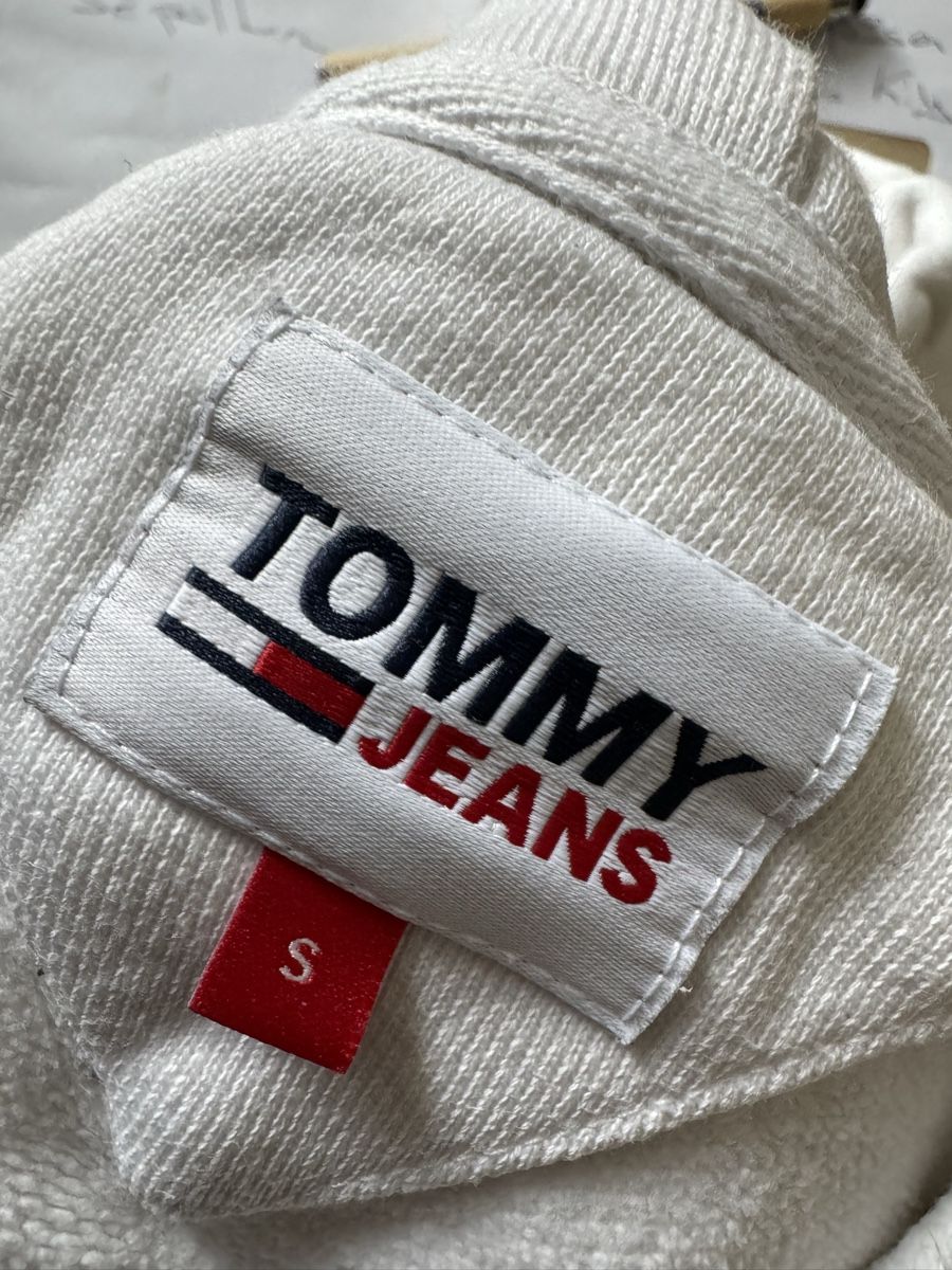 Tommy Hilfiger Maglioni & Felpe: Pull blanc Tommy Taille S Mel – Usato da Veyrier venduto da kimedovapa 3