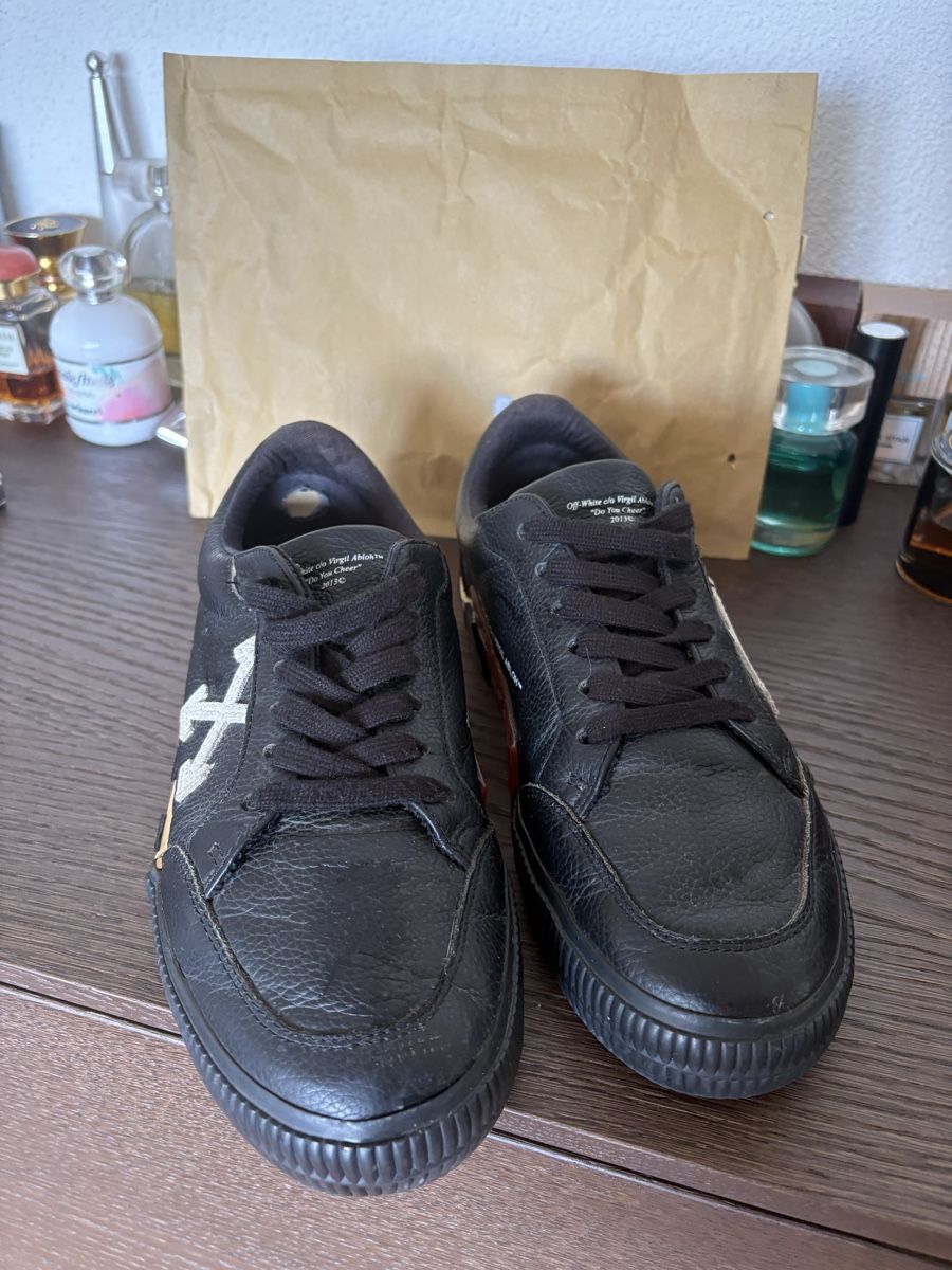 Off-White Scarpe da uomo: OFF-WHITE SNEAKERS EU 37 – Usato da Rotkreuz venduto da Vintage_lover1 1