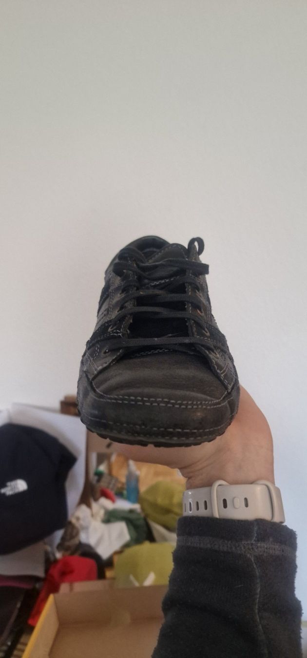 Caterpillar Scarpe da uomo: Chaussure 🥾 Caterpillar 42/43 – Usato da Mont-sur-Lausanne venduto da Didinho 4