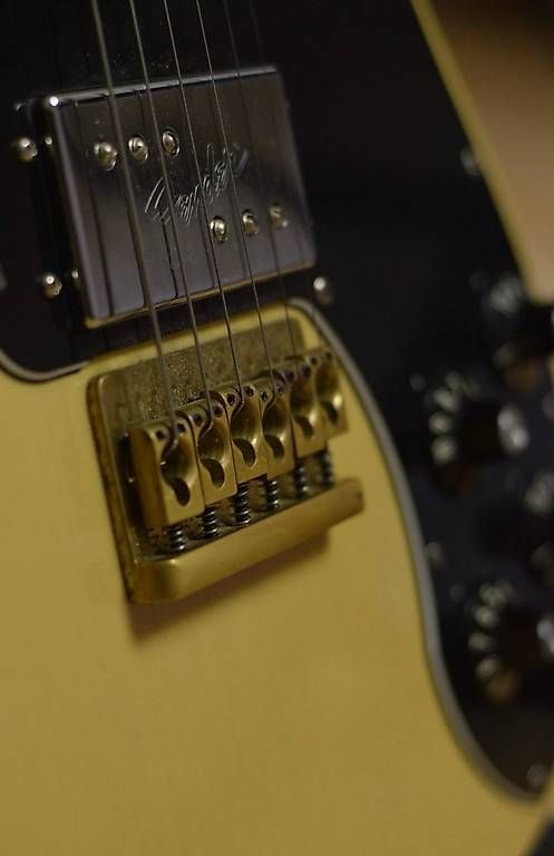 Fender Strumenti musicali: Fender Vintera® '70s Telecaster® Deluxe – Usato da Luzern venduto da gvard 2