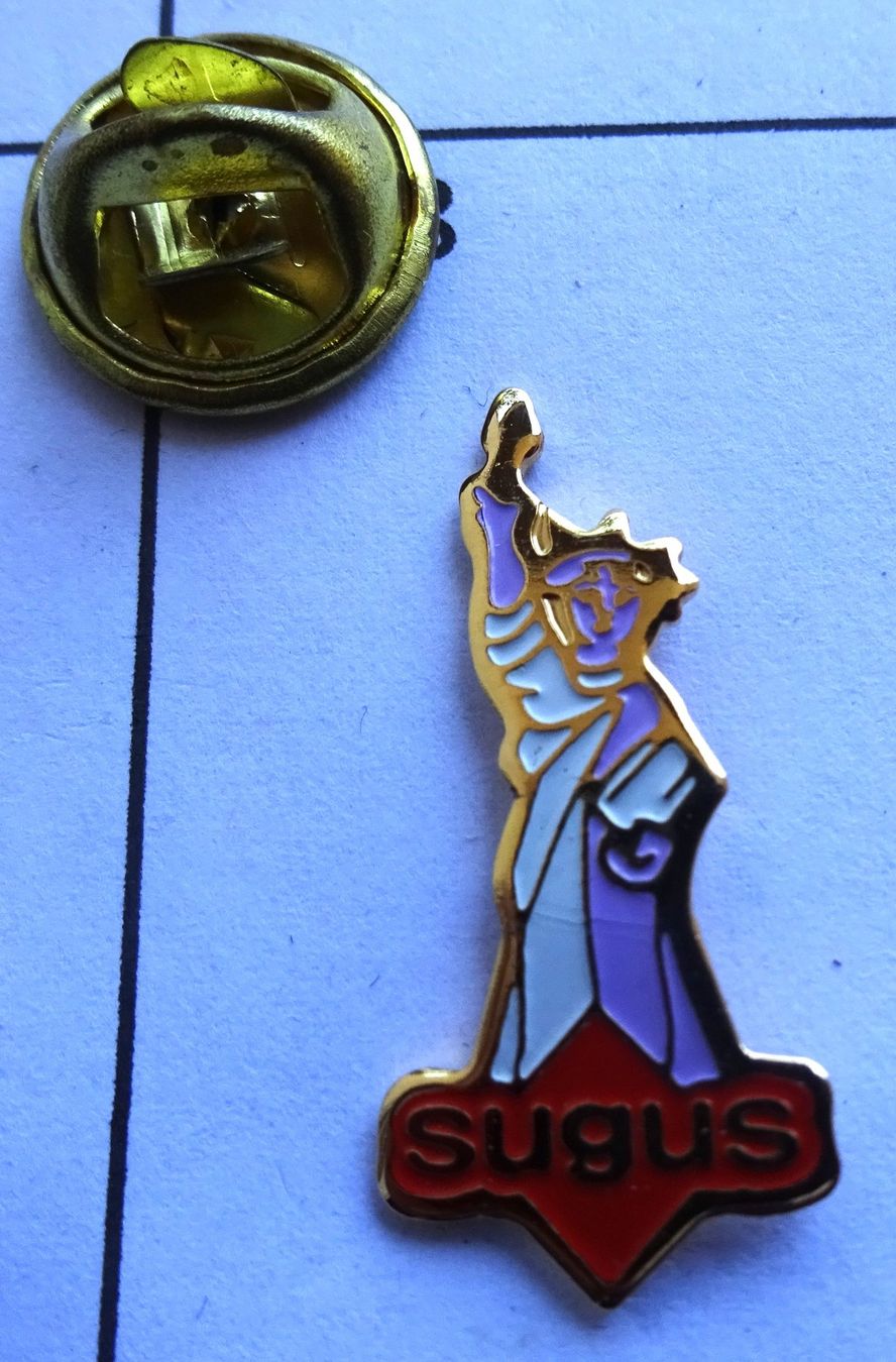 Placchette & Badge: Pin Statue Lilla SUGUS – Usato da Utzenstorf venduto da BUtter81