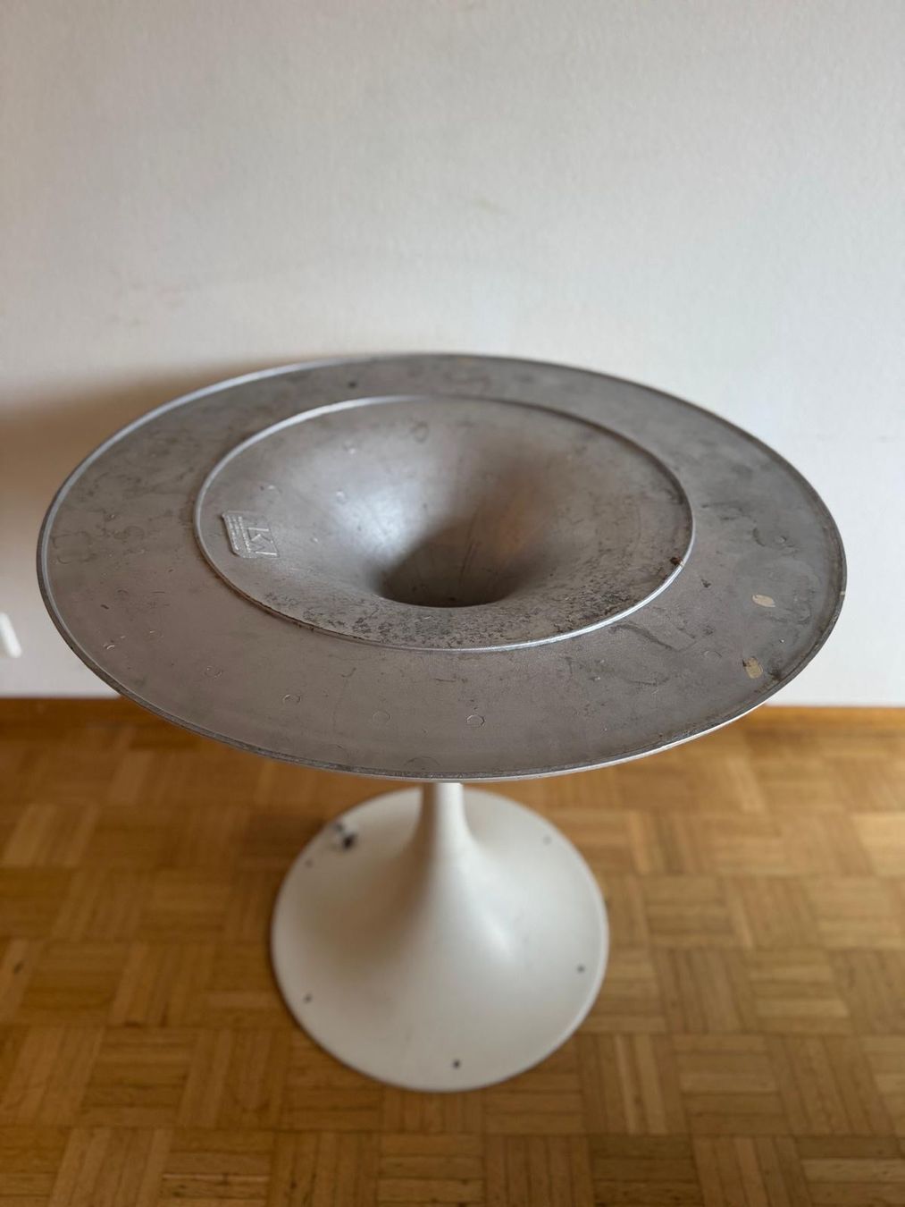 Tulip Tavoli: Tulip dining table – Usato da Zürich venduto da omni64 7