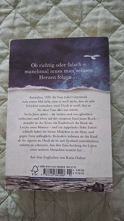 Bücher: Das Licht zwischen den Meeren – Gebraucht aus Aefligen von helinae90 1