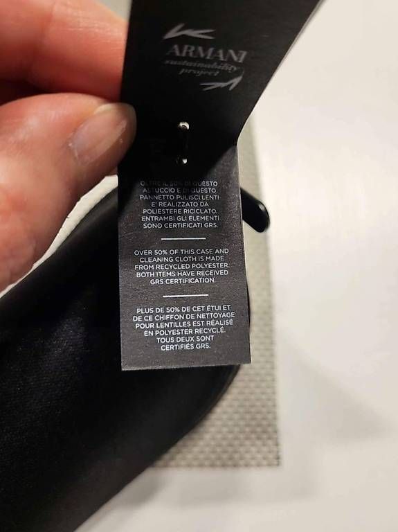 Autres vêtements & accessoires: Neu Armani Brillenetui – Neuf (Voir description) à Suhr par lul_87gh 3