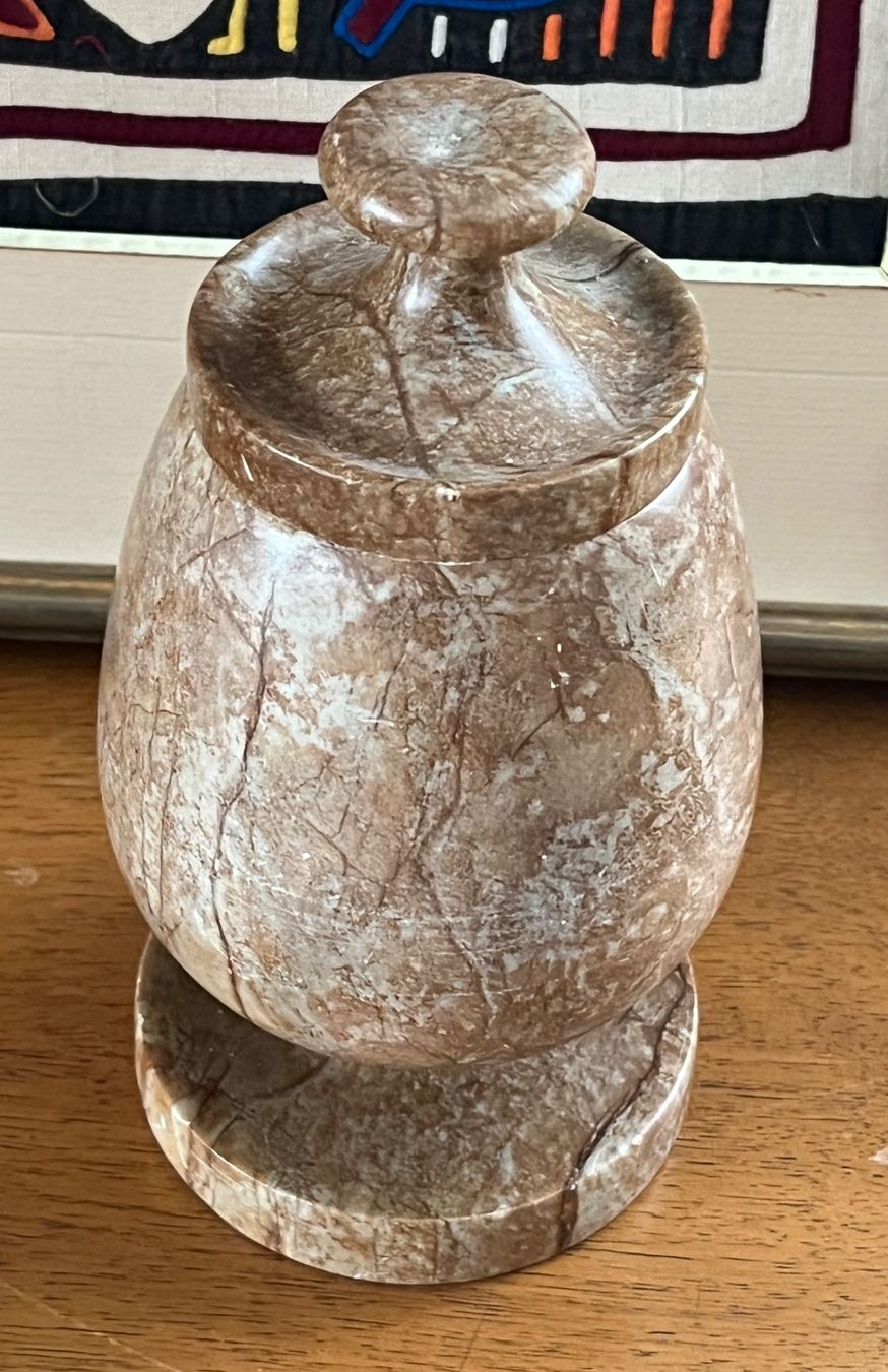 Tutte le decorazioni: Dekorative Speckstein Dose mit Deckel – Usato da Stetten AG venduto da Brissago25 1