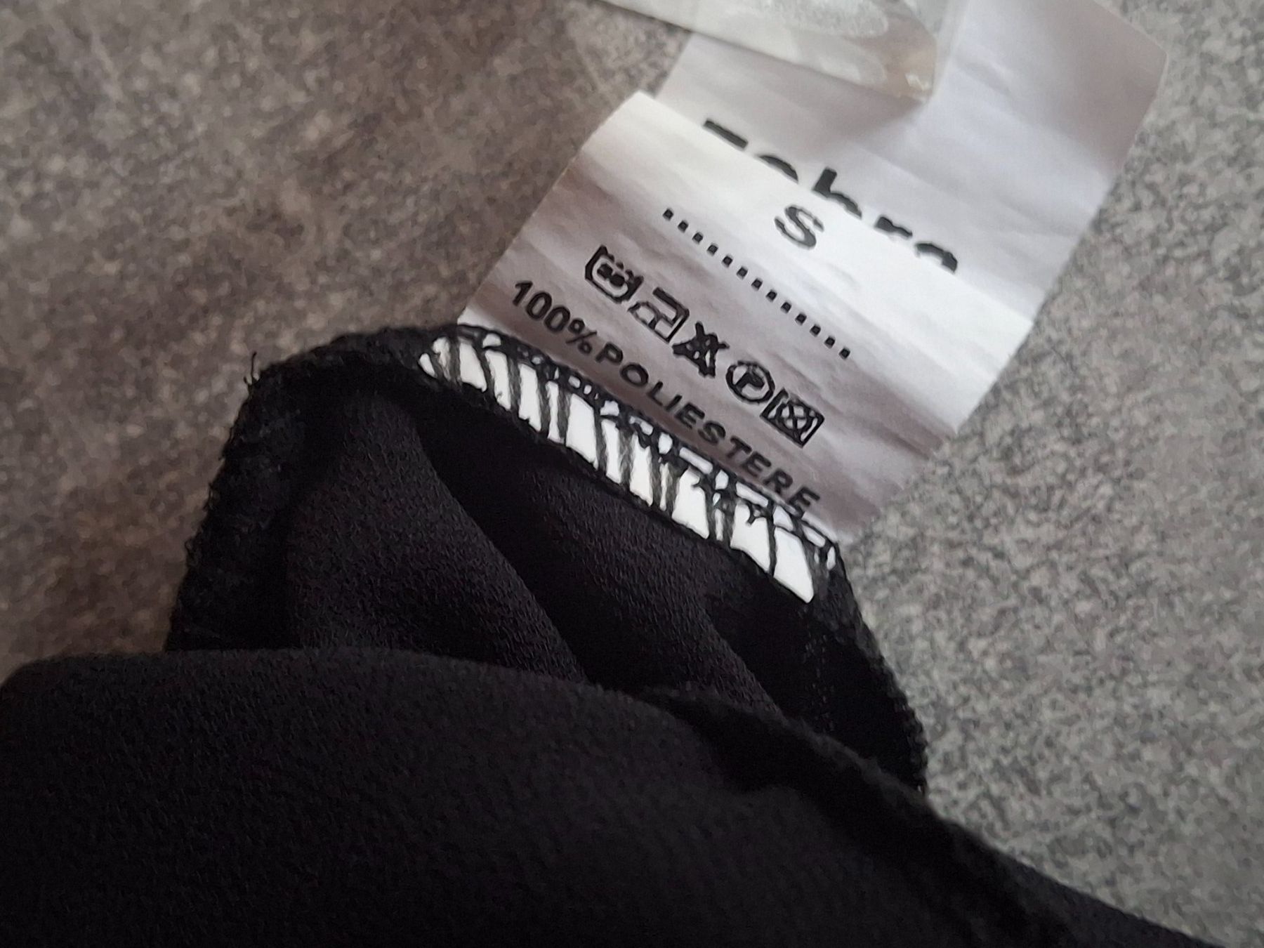 Tuniche: Haut - tunique noire taille S marque Zebra – Usato da Villiers venduto da san_jn5w 7