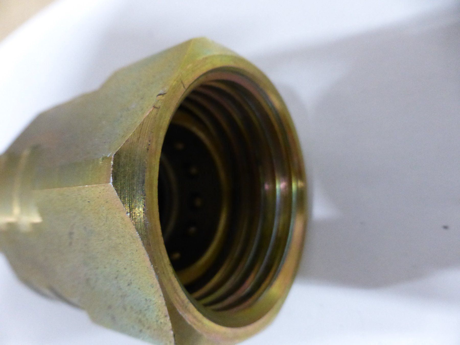Alle Maschinen: Hydraulikkupplungen – Gebraucht aus Buttisholz von Tortuga07 3