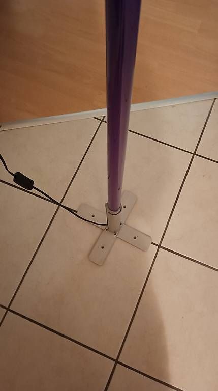 Lampade: Stehleuchte Neon Violett – Nuovo (secondo la descrizione) da Oberburg venduto da Blood-Black-Devil 2