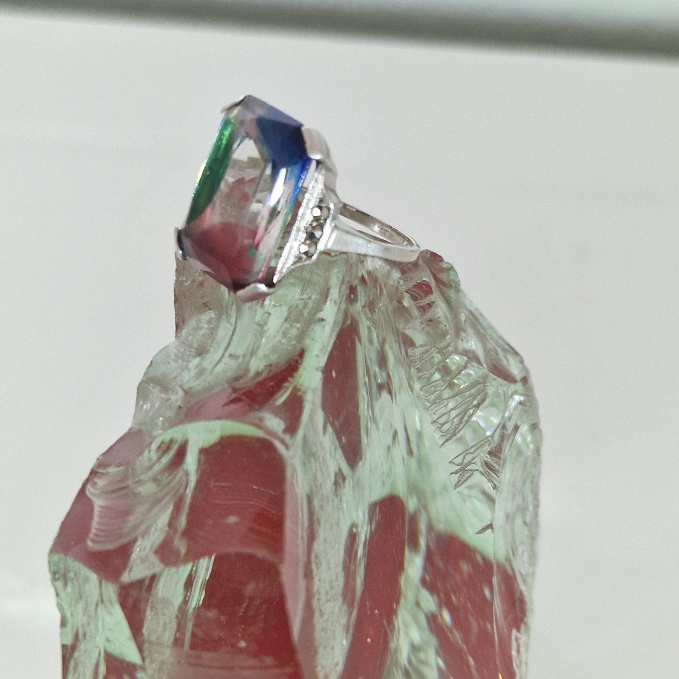 Anelli: Silberring Gr. 59 mit grossem Regenbogen Stein – Usato da Birr venduto da sen_8djr 4