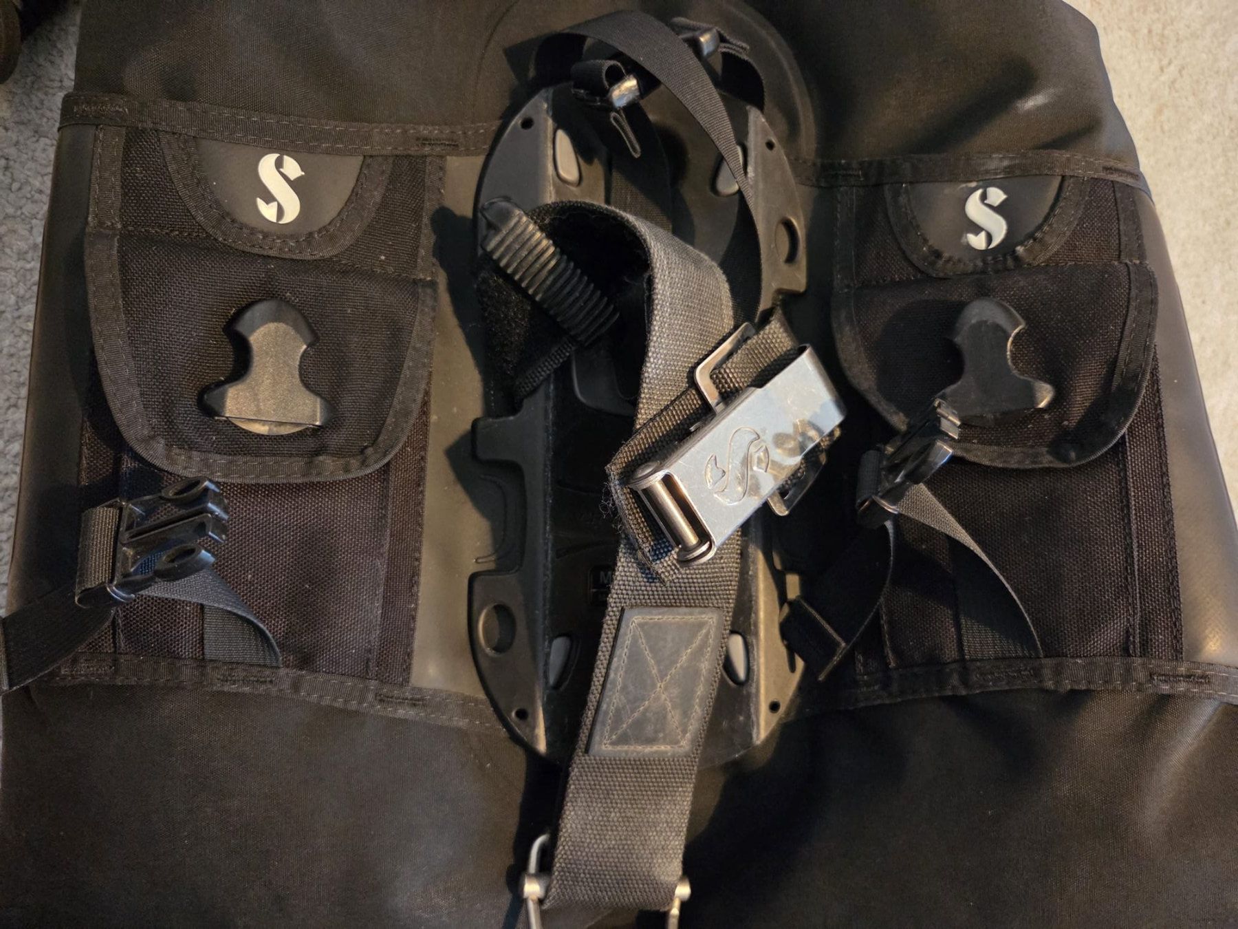 Scubapro Tauchanzüge: BCD Scubapro Hydros Pro Schwarz Men S – Gebraucht aus Kloten von Konfuzius7 2