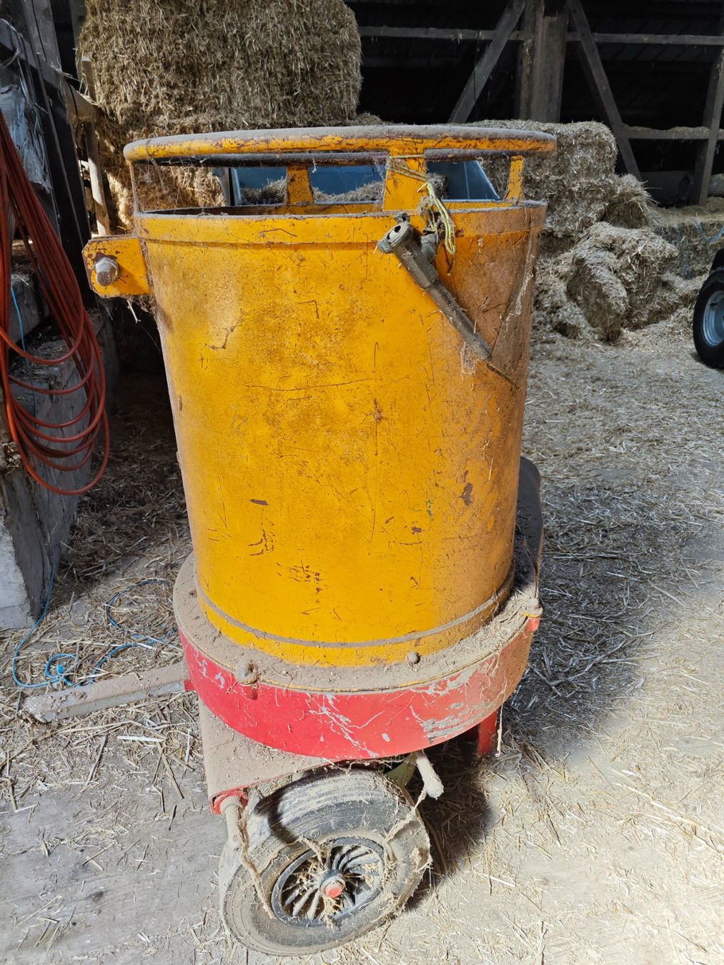 Toutes les machines: Strohmühle – D'occasion à Weisslingen par trueb1 2