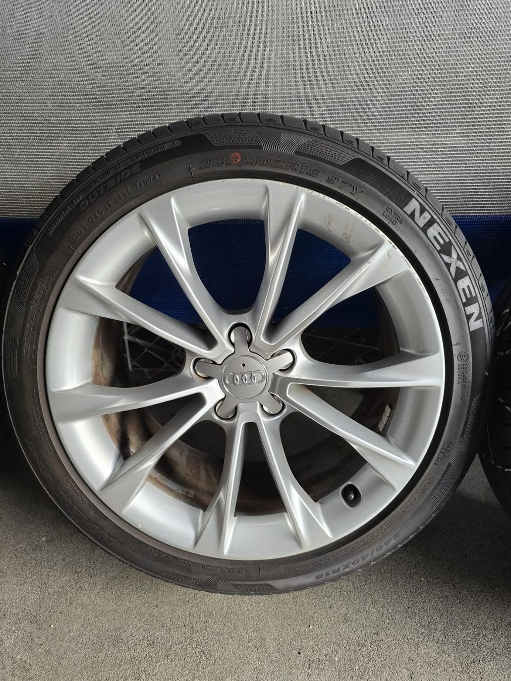 Audi Cerchioni: Felgen original Audi mit sommer pneu18" – Usato da Emmen venduto da tec_8ts2 2